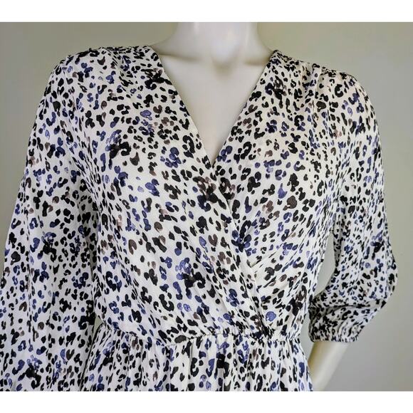 Zara Minidress Medium Leopard Print White Black Gray Ruffled V-Neck 3/4 Sleeve - Picture 3 of 11